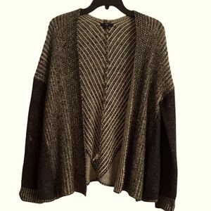 GAP Women's Black and Cream Lambs Wool Cardigan